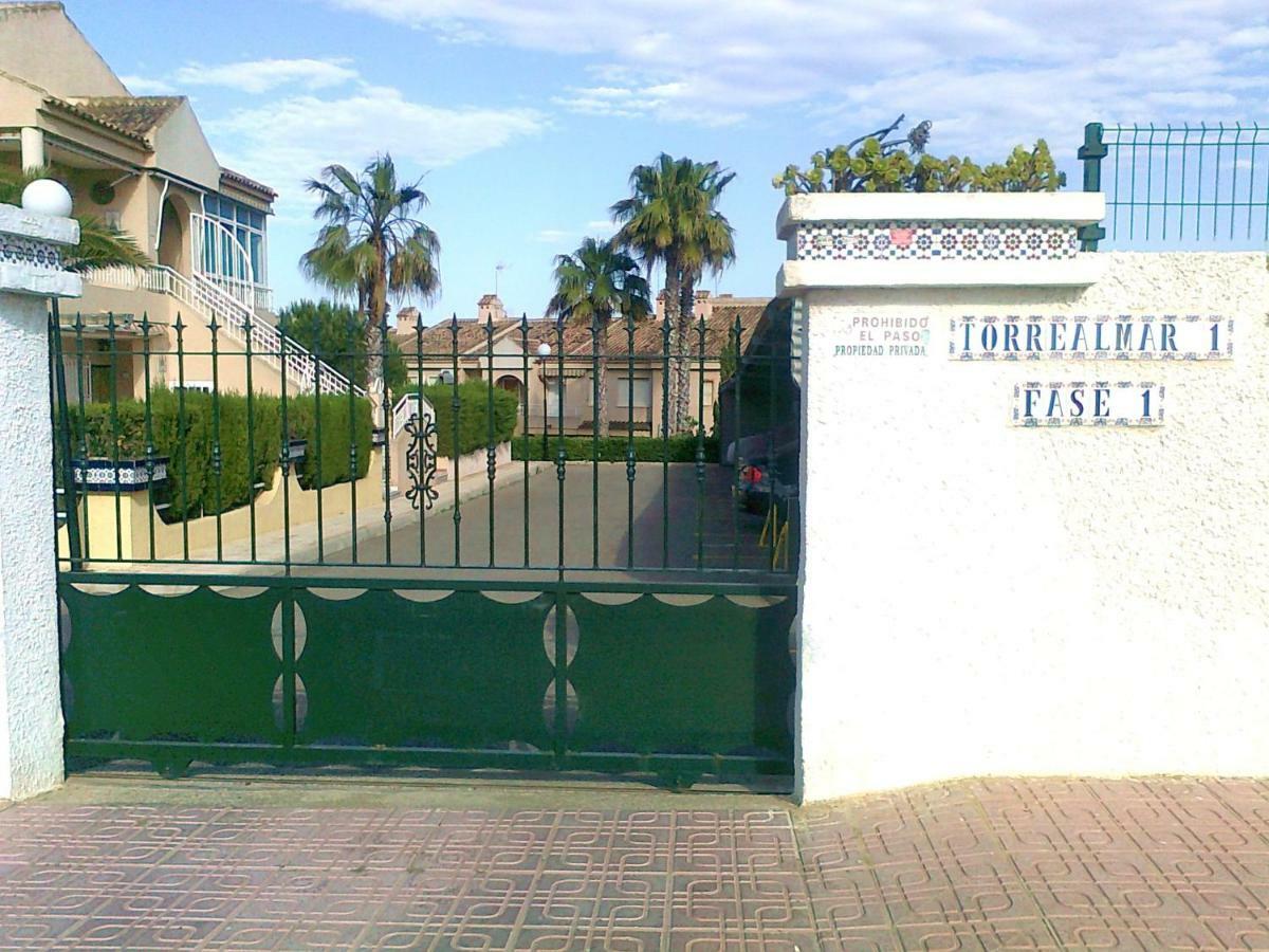 דירות טורבייחה Residencial Torrealmar Con Vistas מראה חיצוני תמונה